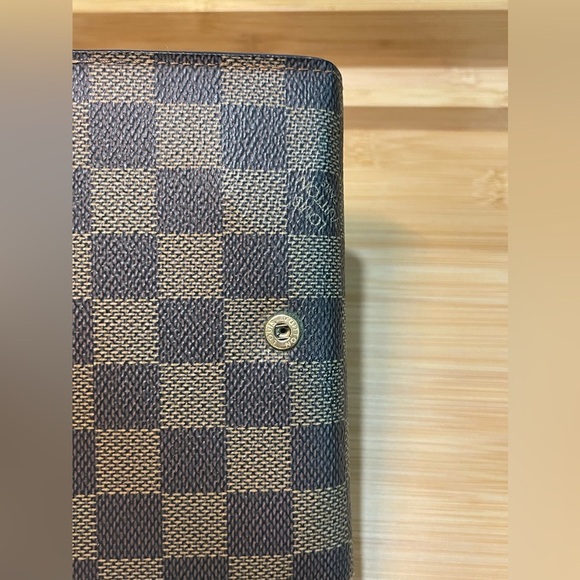 Louis Vuitton Damier Ebene Monogram Wallet - Picture 4 of 12